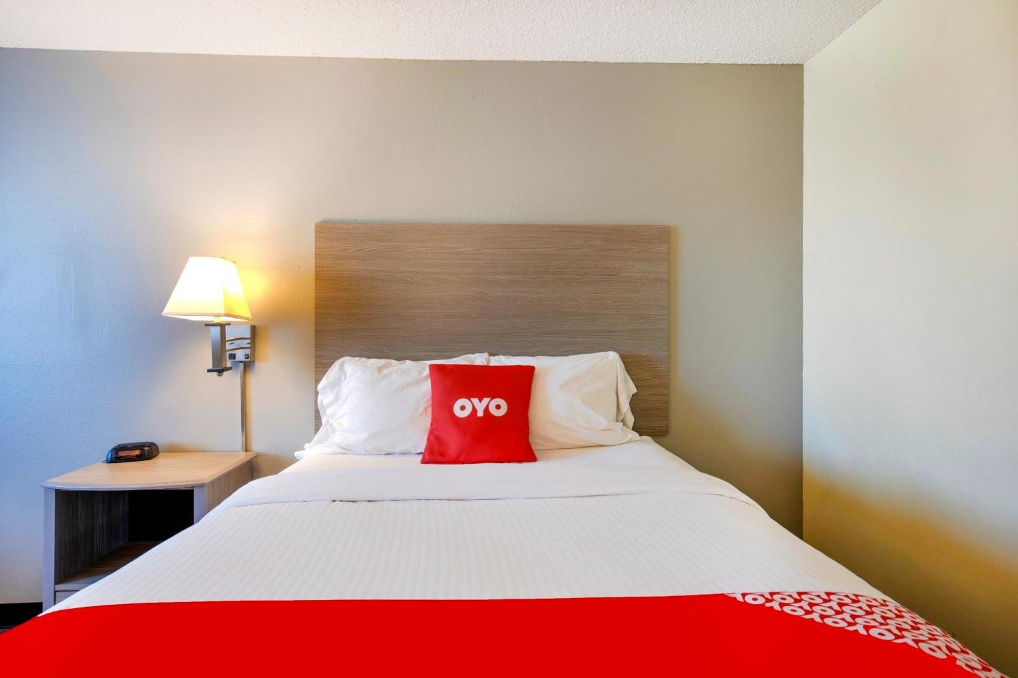 Oyo Hotel Castle Rock Co Downtown Exterior foto