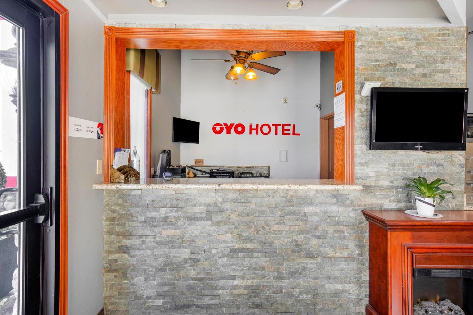 Oyo Hotel Castle Rock Co Downtown Exterior foto